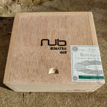 Nub Sumatra Box