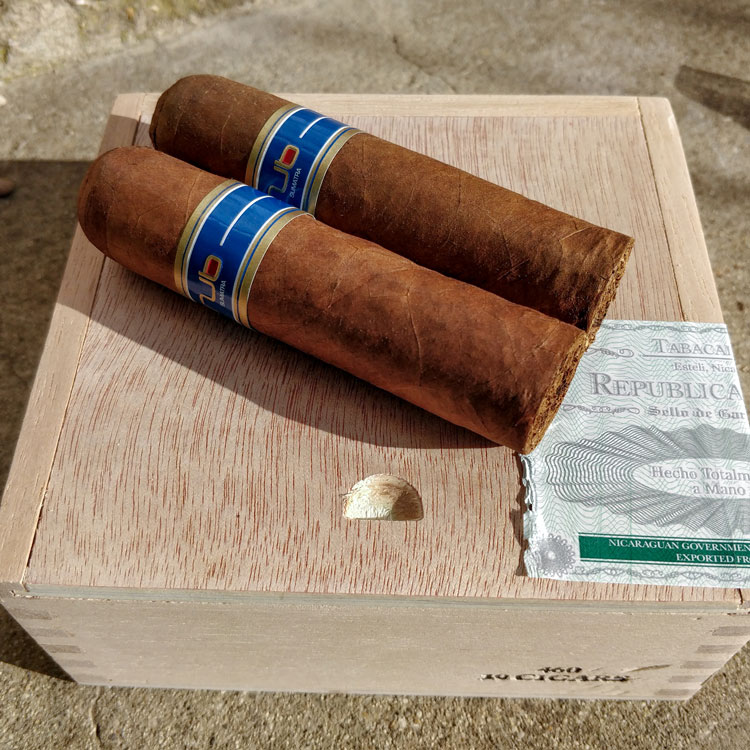 Nub Sumatra Cigars On Box