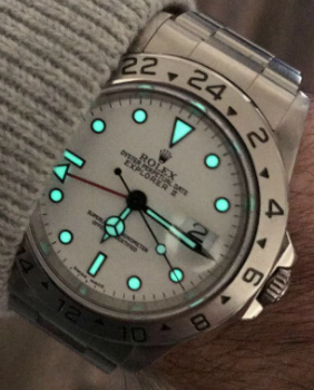 Explorer Polar Wristie Lume