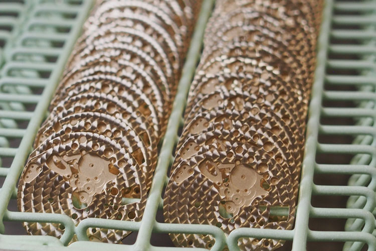 Jaeger-LeCoultre Perlage Finishing