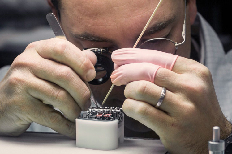 Hublot Watchmaker Assembling MP-05 LaFerrari Movement