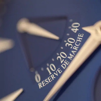 Jaeger-LeCoultre Master Ultra Thin Réserve de Marche Blue Dial