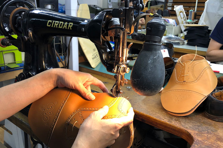 Scotch Grain Stitching In Workshop