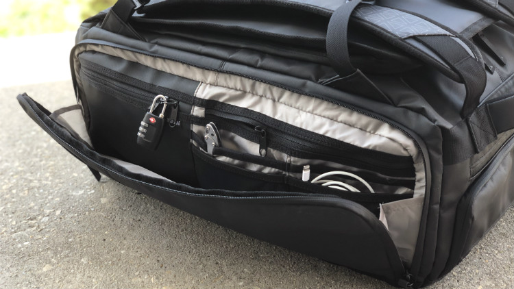 Nomatic Bag Side Pockets