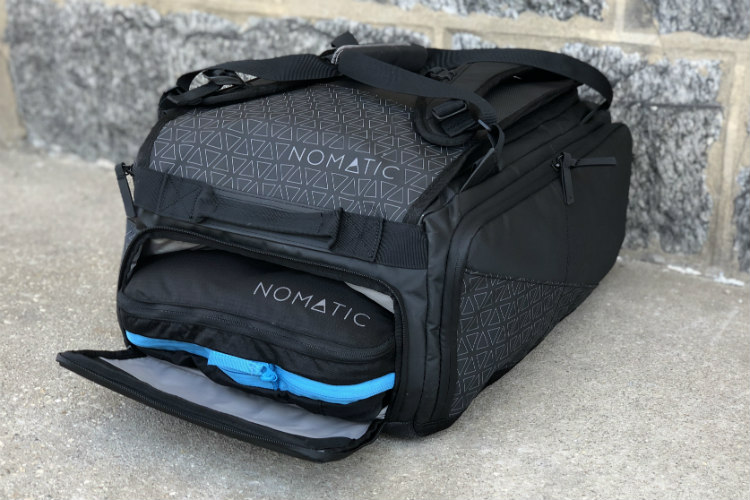 Nomatic Duffel Bag w Compression Cube