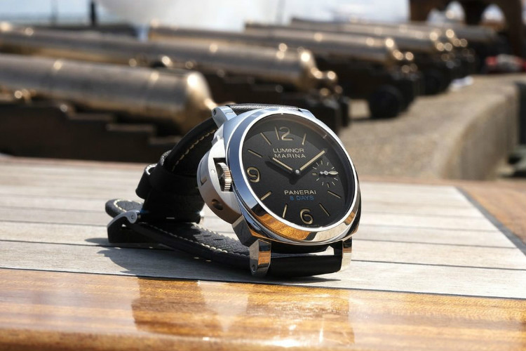 Panerai Destro Luminor Left-Handed PAM00796