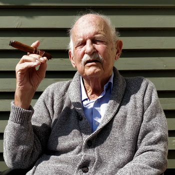 Posing With Romeo y Julieta Añejados Cigar