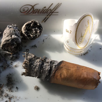 Davidoff Signature Number 2 Nub & Band