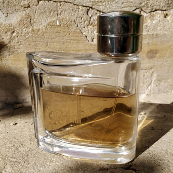 Dunhill Signature Detail