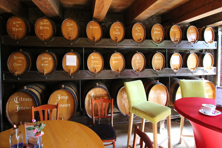 Dutch Bar with Jenever Barrels by Berknot, CC 2 BY-SA