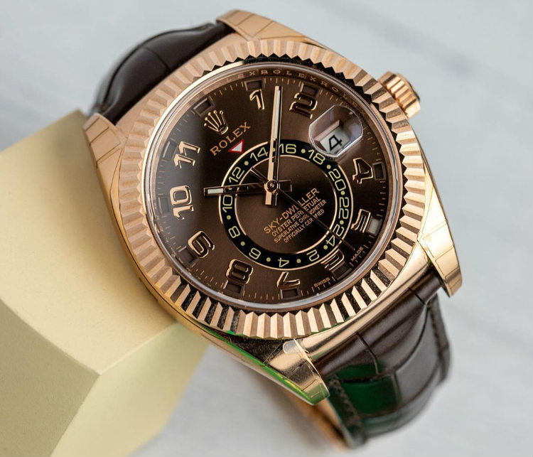 Rolex Everose Sky-Dweller Strap 326135