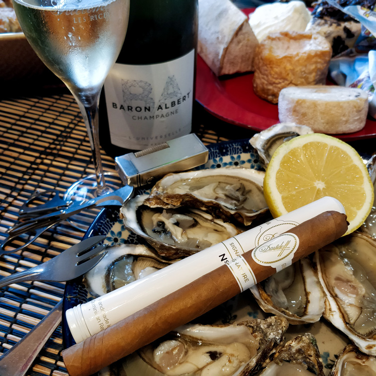 Davidoff Signature N°2 Cigar & Oysters