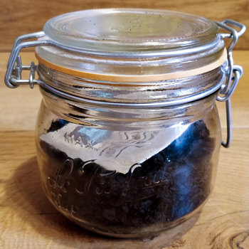 Le Parfait Mason Jar For Storing Tobacco