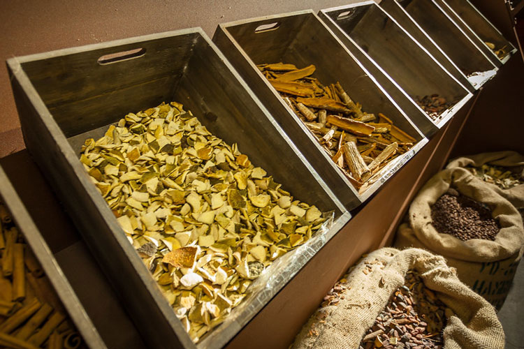 Byrrh Aromatics & Herbs For Quinquina