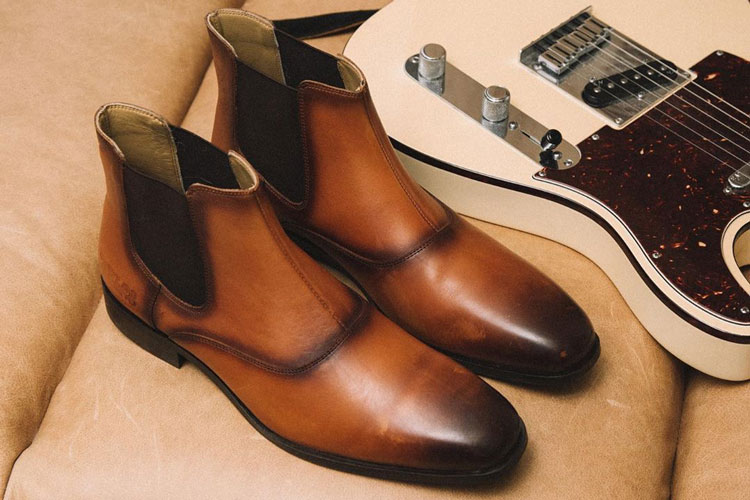 Carlos Santana Chelsea Boots