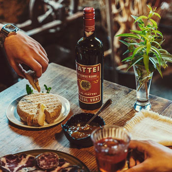 Drinking Quinquina With Corsican Cheese