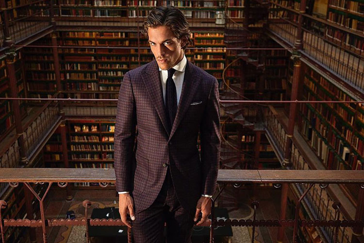 Suitsupply Suit & Tie