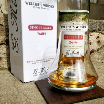 Welche's Whisky Single Malt Tourbé With Peugeot Frères Glass