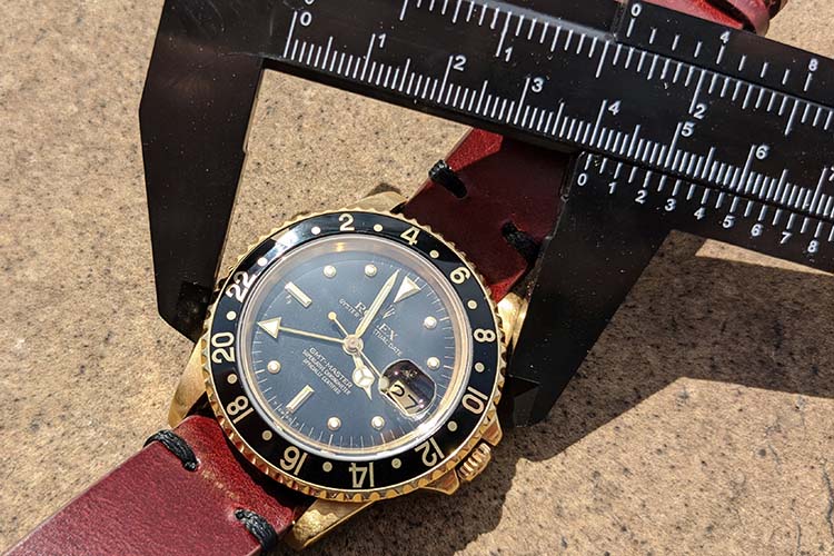 Rolex GMT-Master Width