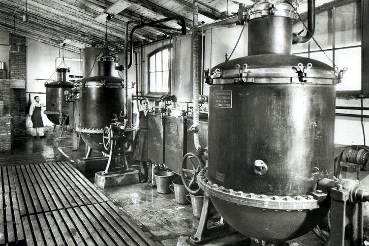 Luxardo Historical Still