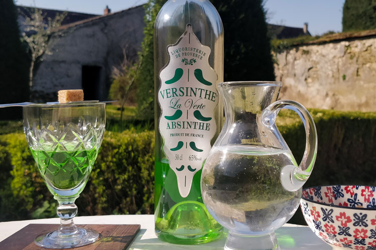 Versinthe La Verte Absinthe, Glass, Spoon, & Water