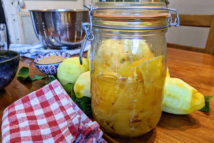 Closed Le Parfait Mason Jar With Limoncello