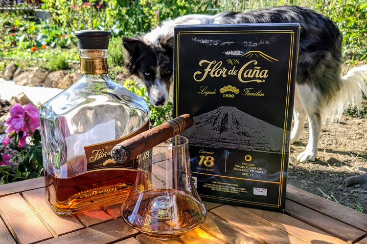 Flor de Caña 18 Rum & Mombacho Tierra Volcan Cigar Review