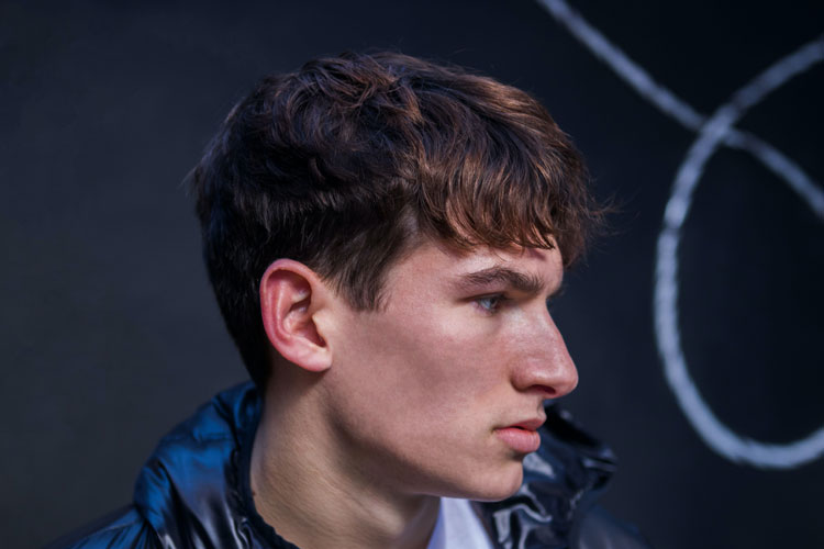 How To Style Men's Bangs