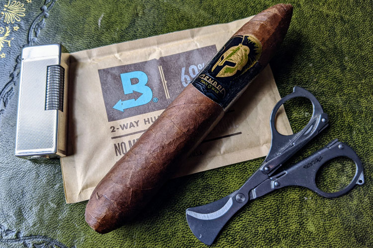 Man O'War Armada Cigar Review & Boveda Pack