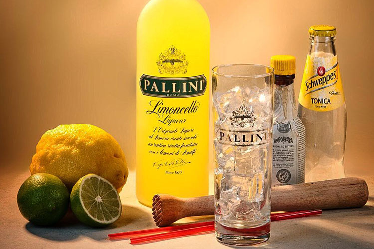 Pallini Fresh Limoncello Tonic Cocktail