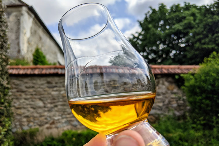 The Famous Grouse Whisky In Glencairn Glass