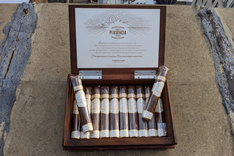 Plasencia Reserva Original Cigar Box