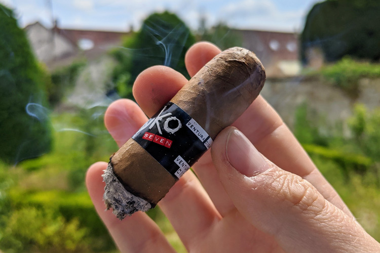 Ventura Cigars Psyko Seven Connecticut Final Third