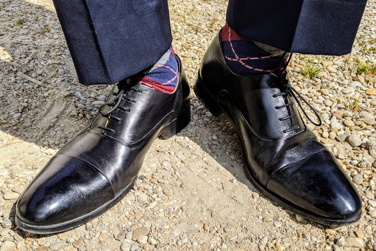 Wearing Ace Marks Oxford Cap Toe Griffin Shoes