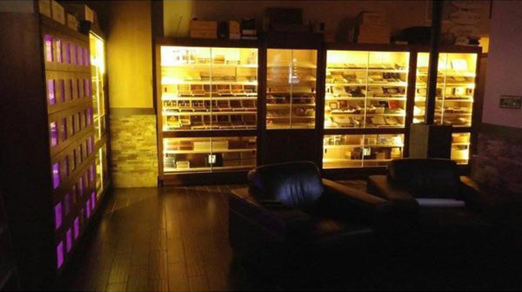 Your Elegant Bar Custom Cigar Cabinets