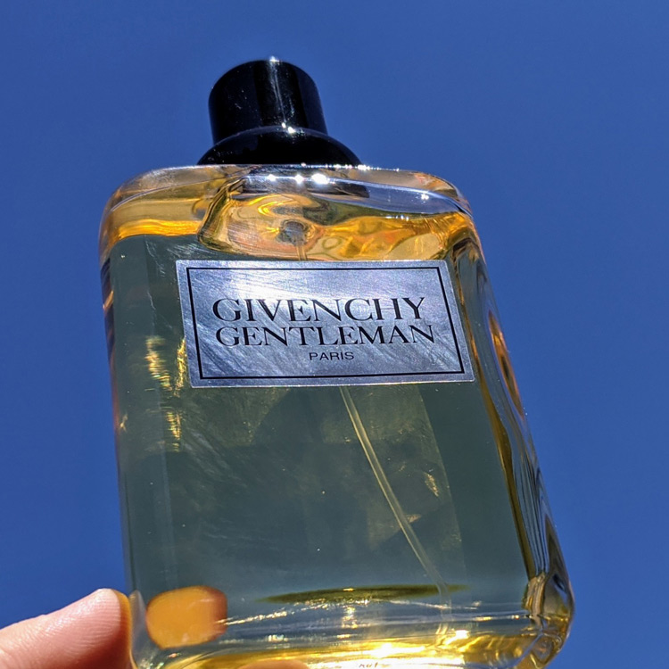 Givenchy Gentleman Sky Background