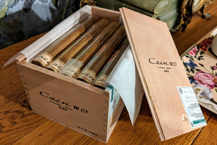 Cain Connecticut Cigar Box