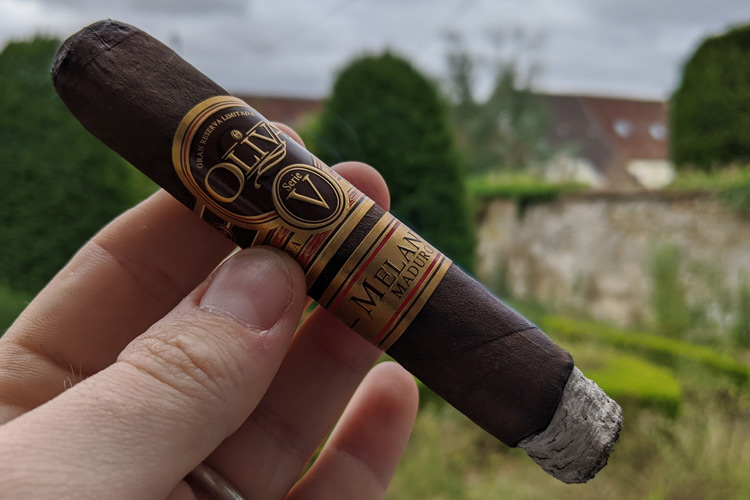Oliva Serie V Melanio Maduro First Third