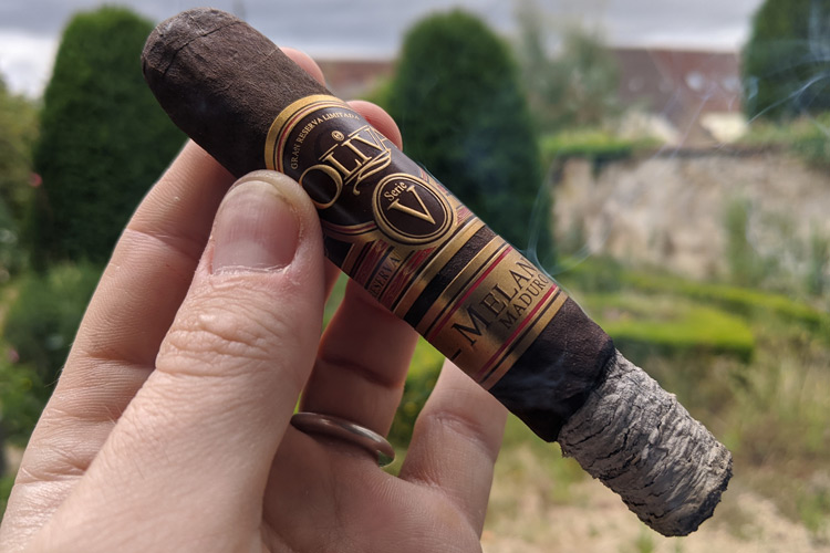 Oliva Serie V Melanio Maduro Second Third
