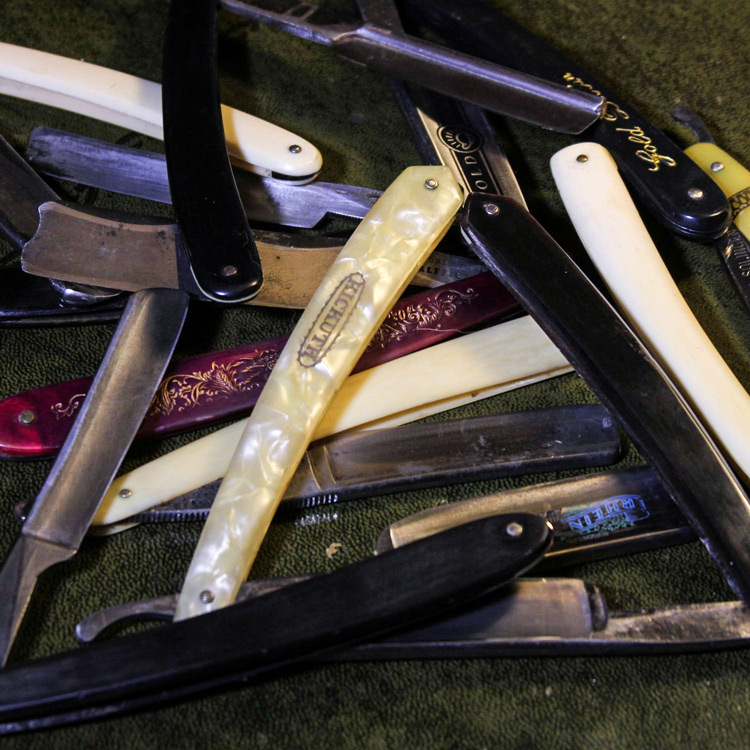 Top 10 Best Straight Razors To Buy Online