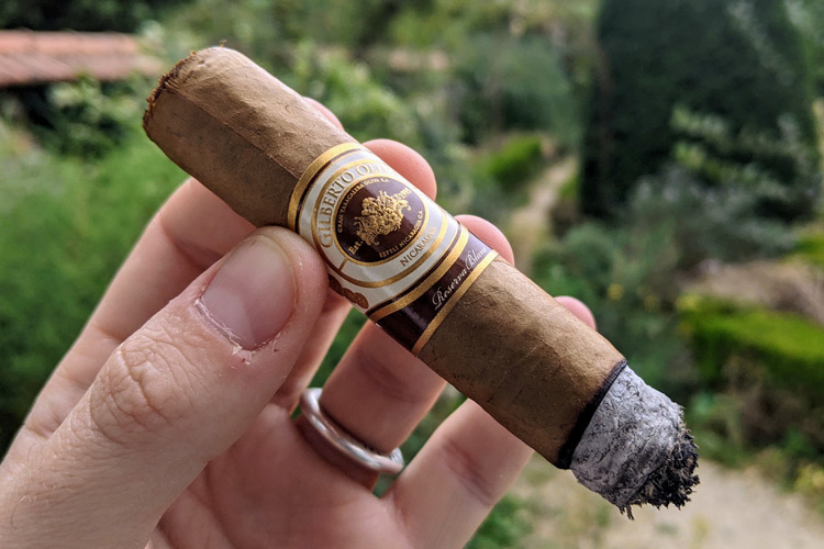 Gilberto Oliva Reserva Blanc Cigar Second Third
