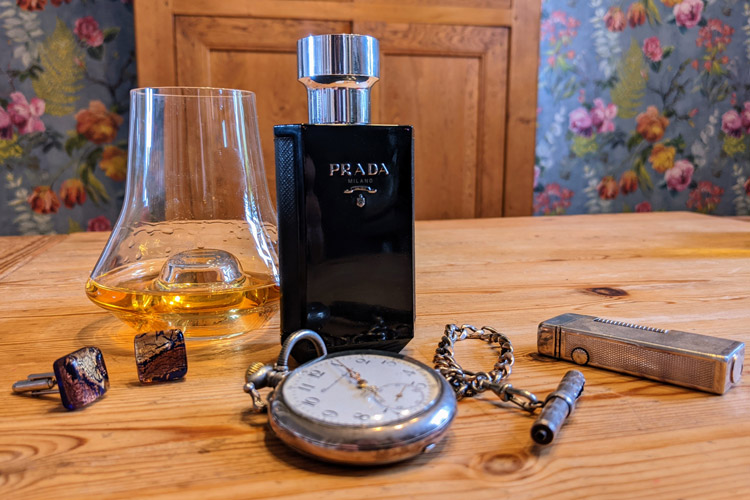 Prada l'Homme Intense & Vintage Accessories
