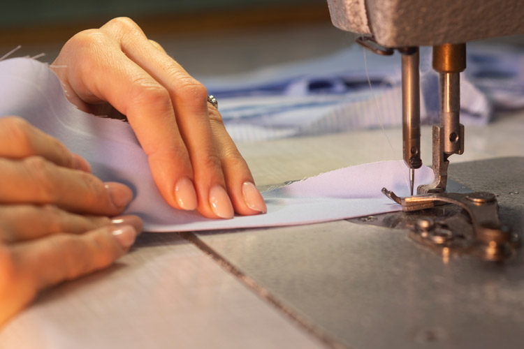 Apposta Collar Stitching