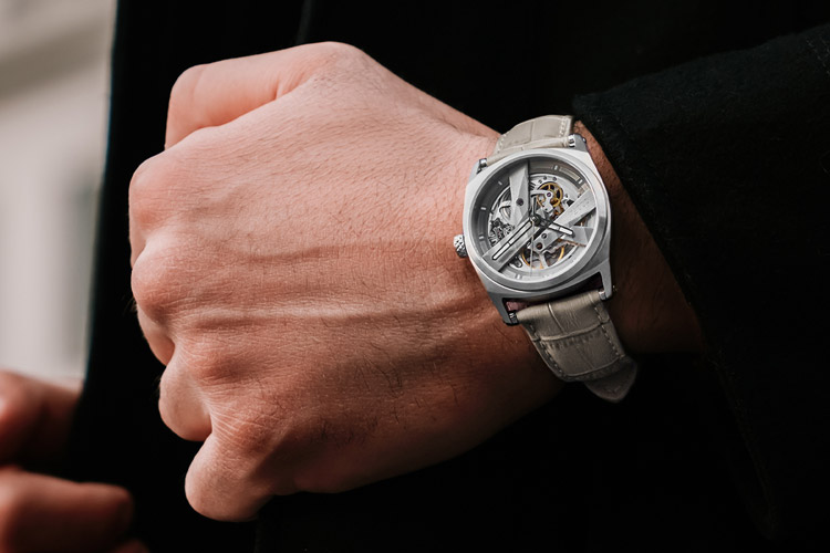 CODE41 Day41 In Steel with Alligator Beige Strap