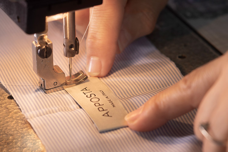 Stitching Apposta Label On Shirt