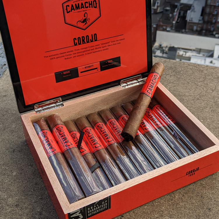 Camacho Corojo Cigar Look & Feel