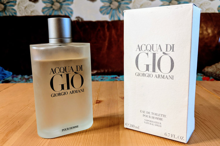 Giorgio Armani Acqua di Gio Fragrance & Packaging