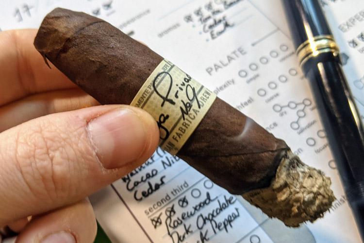 Drew Estate Liga Privda No 9 Cigar Second Third
