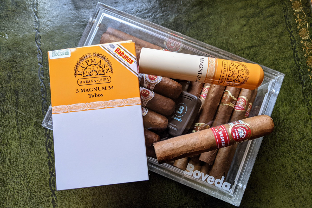 H Upmann Magnum 54 Cigar Review
