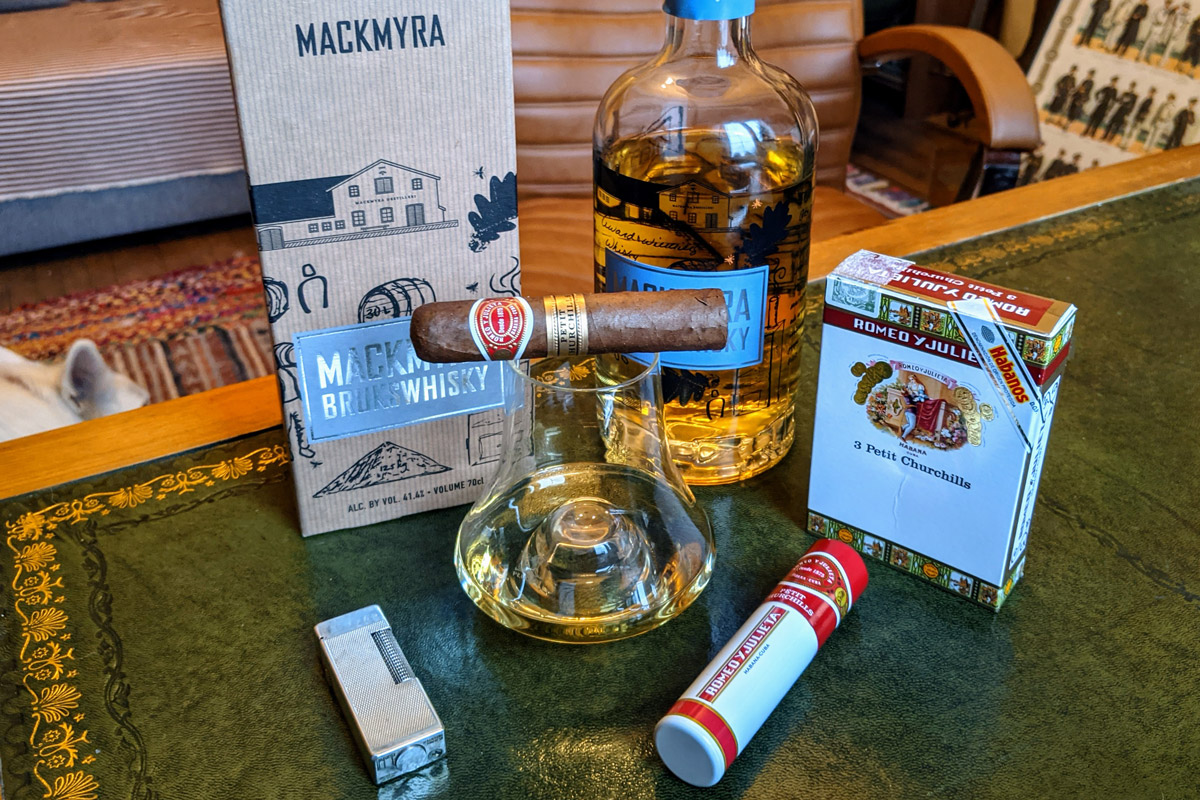 Romeo y Julieta Petit Churchill Cigar Review